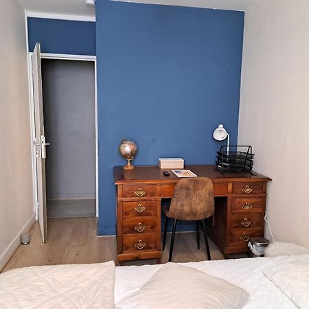 Chambre Spacieuse - Dressing - Sdb Communes - Parking Prive Ним Екстериор снимка