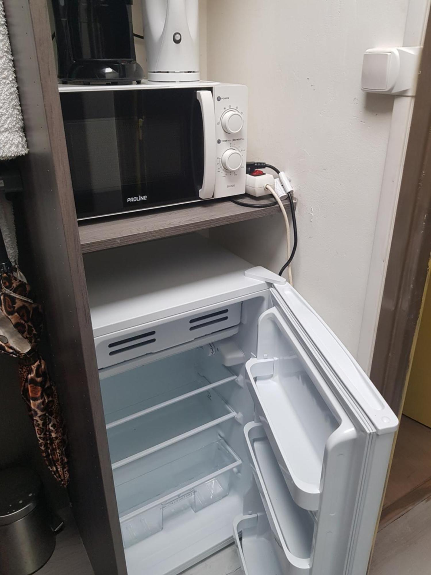 Chambre Spacieuse - Dressing - Sdb Communes - Parking Prive Ним Екстериор снимка