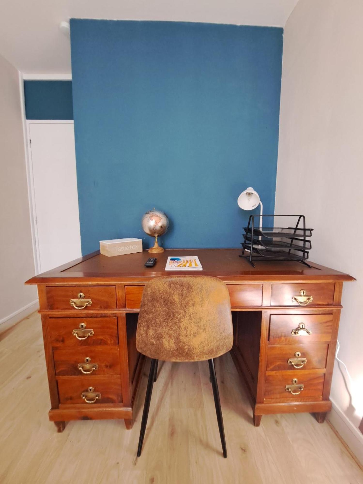 Chambre Spacieuse - Dressing - Sdb Communes - Parking Prive Ним Екстериор снимка